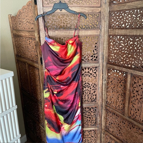 HOUSE OF CB 'Mitzi' Printed Satin Corset Midi Dress NWOT - Picture 6 of 6